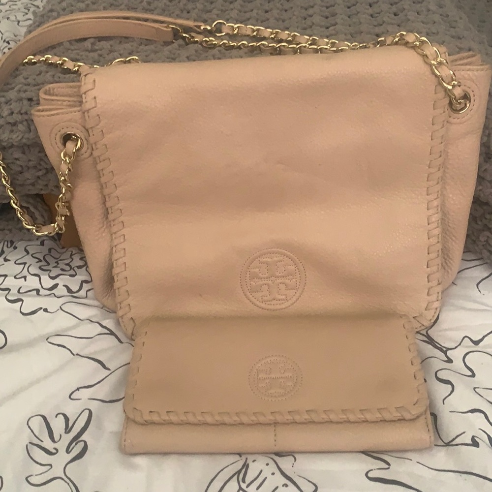 Tory Burch pale pink shoulder / crossbody